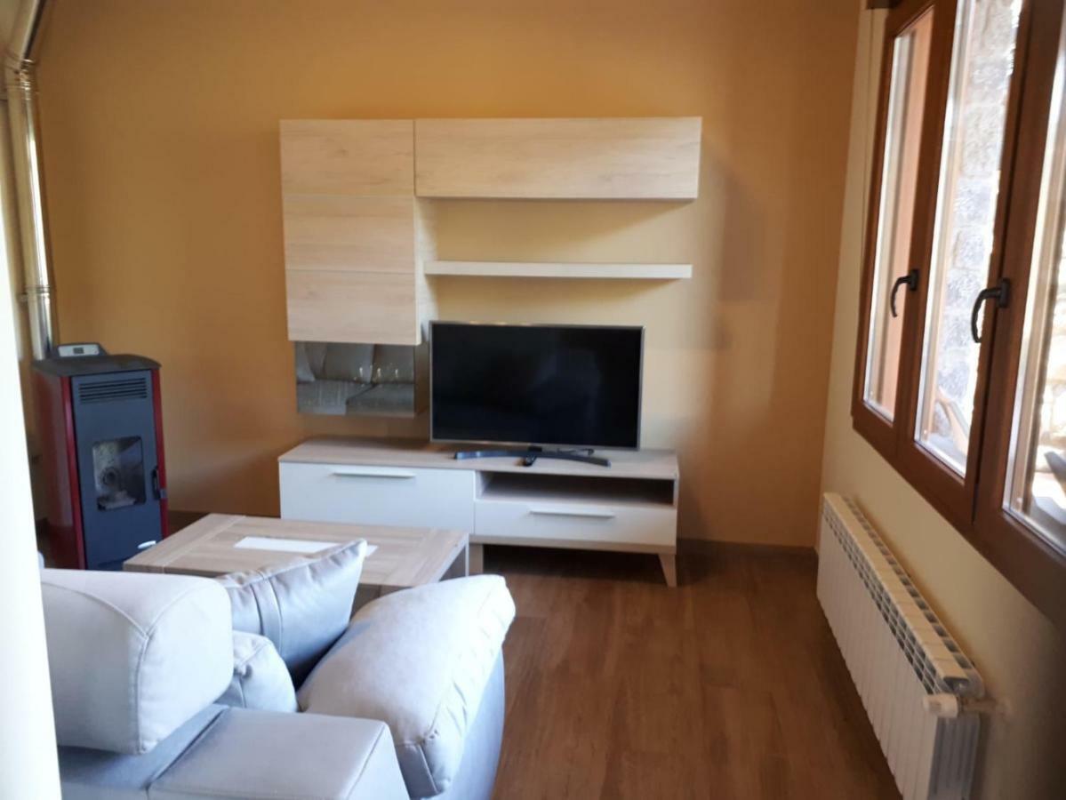 Apartamentos Camino Santo Toribio Mieses Екстер'єр фото