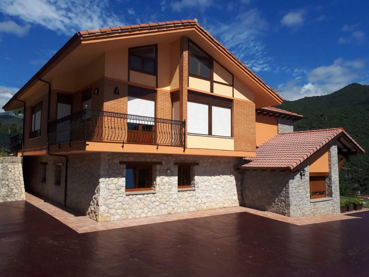 Apartamentos Camino Santo Toribio Mieses Екстер'єр фото