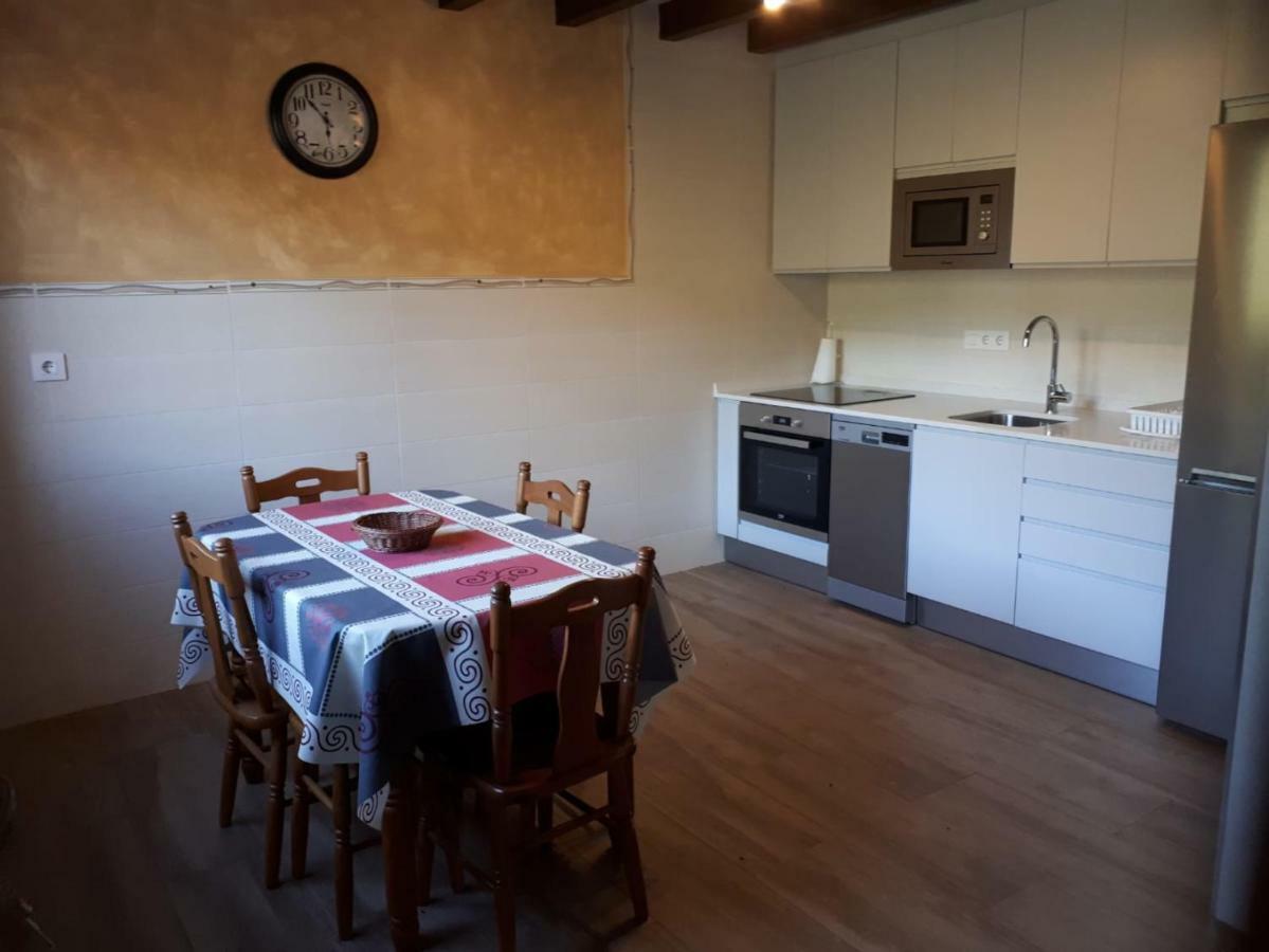 Apartamentos Camino Santo Toribio Mieses Екстер'єр фото